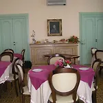 Отель Principe Di Belmonte 4*