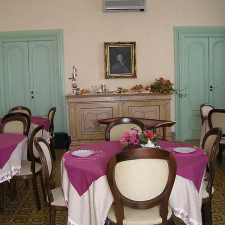 Hotel Principe Di Belmonte 4*