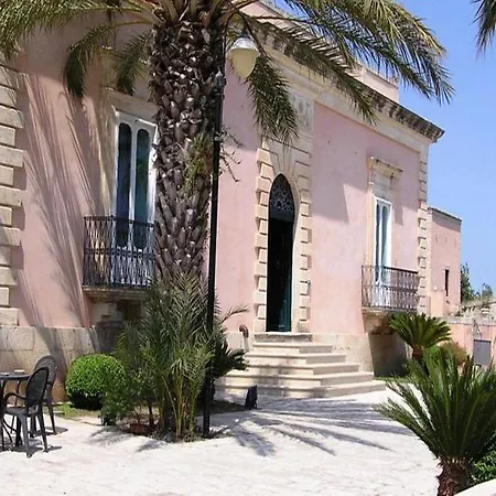 Principe Di Belmonte Hotel 4*
